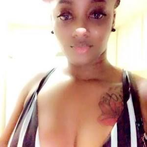 Meet your Posher, Angie